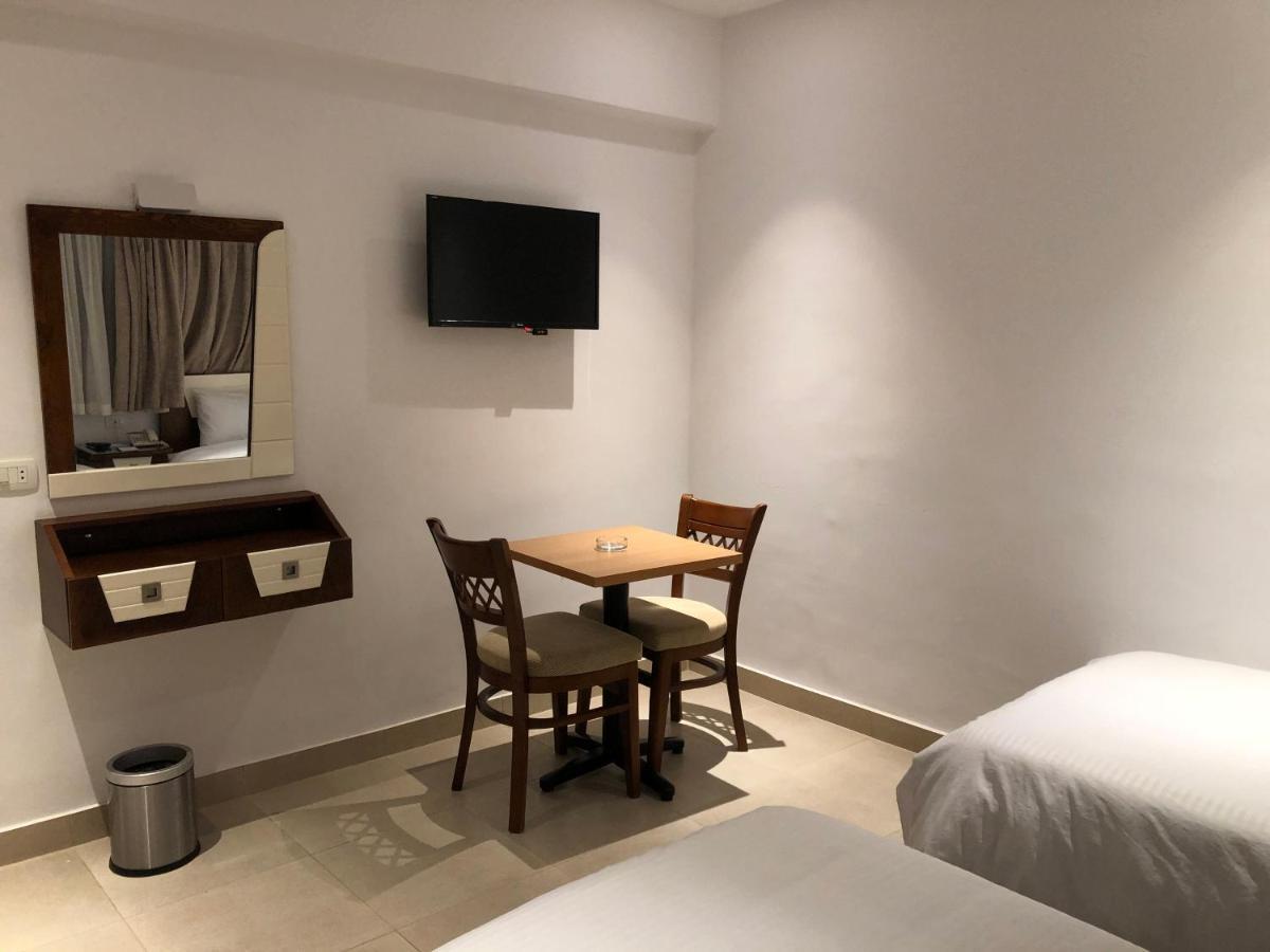 Maxim Hotel Kair Zewnętrze zdjęcie