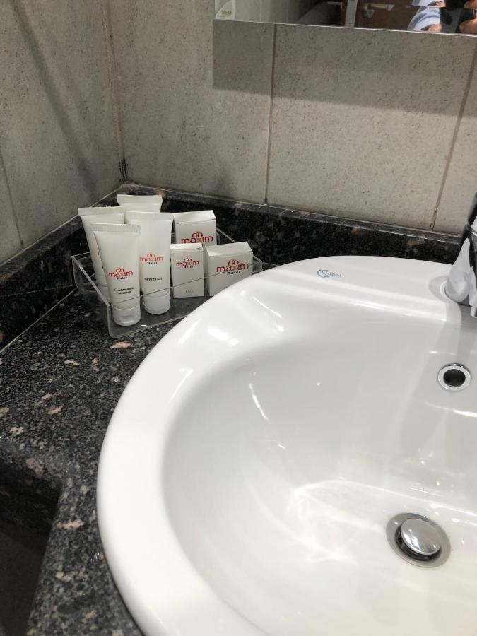 Maxim Hotel Kair Zewnętrze zdjęcie